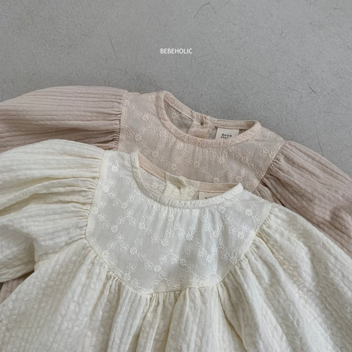 Bebe Holic - Korean Baby Fashion - #babyoutfit - Flower Embrodiery Bodysuit - 6