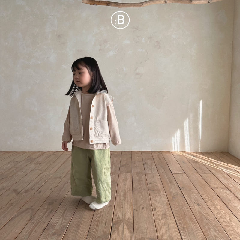 Bella Bambina - Korean Children Fashion - #toddlerclothing - Than Vest Cream - 11
