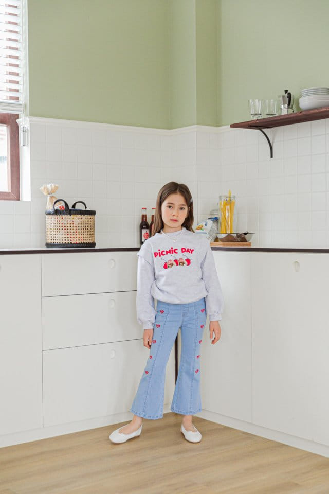 Berry Berry - Korean Children Fashion - #Kfashion4kids - Picnic Sweatshirt