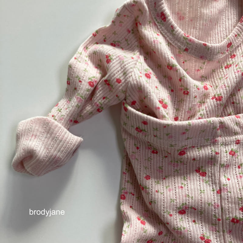 Brody Jane - Korean Baby Fashion - #smilingbaby - Little Flower Eyelet Top Bottom Set - 4