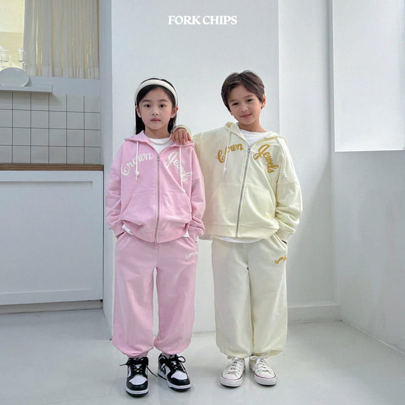 Fork Chips - Korean Children Fashion - #childrensboutique - Crown Top Bottom Set - 11