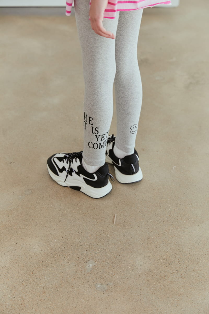 Lilas - Korean Children Fashion - #kidsshorts - Initail Leggings