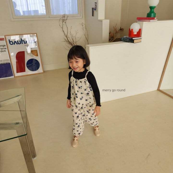 Merry Go Round - Korean Children Fashion - #discoveringself - Berry Sleeveless Top Bottom Set - 2