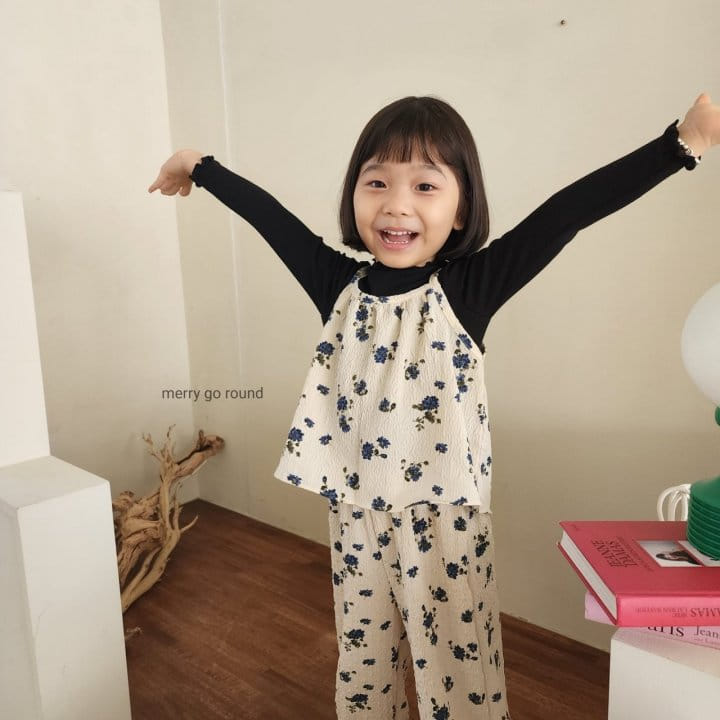 Merry Go Round - Korean Children Fashion - #kidzfashiontrend - Berry Sleeveless Top Bottom Set - 6