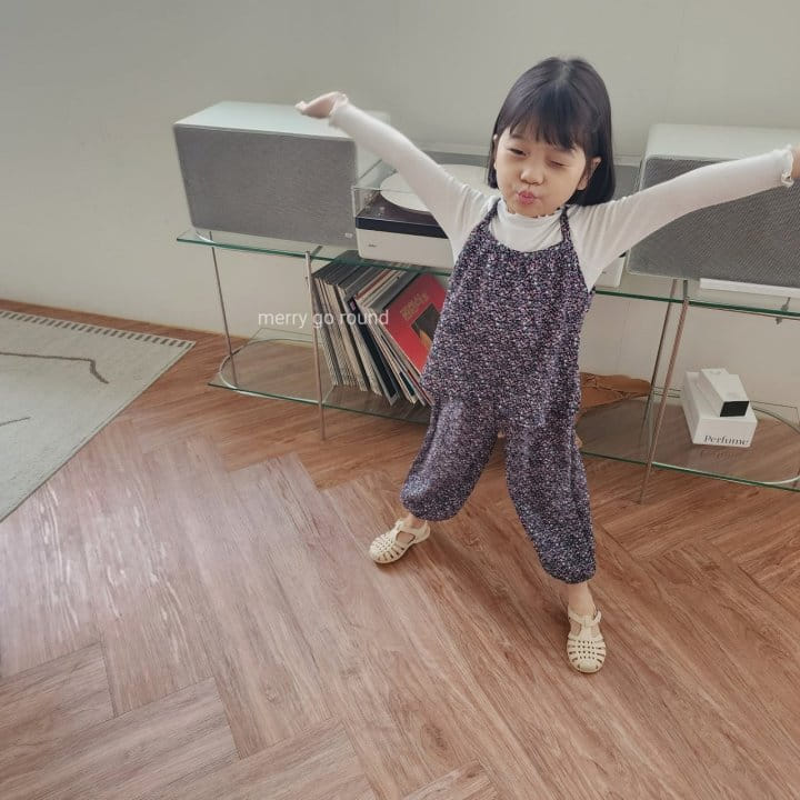 Merry Go Round - Korean Children Fashion - #minifashionista - Berry Sleeveless Top Bottom Set - 10