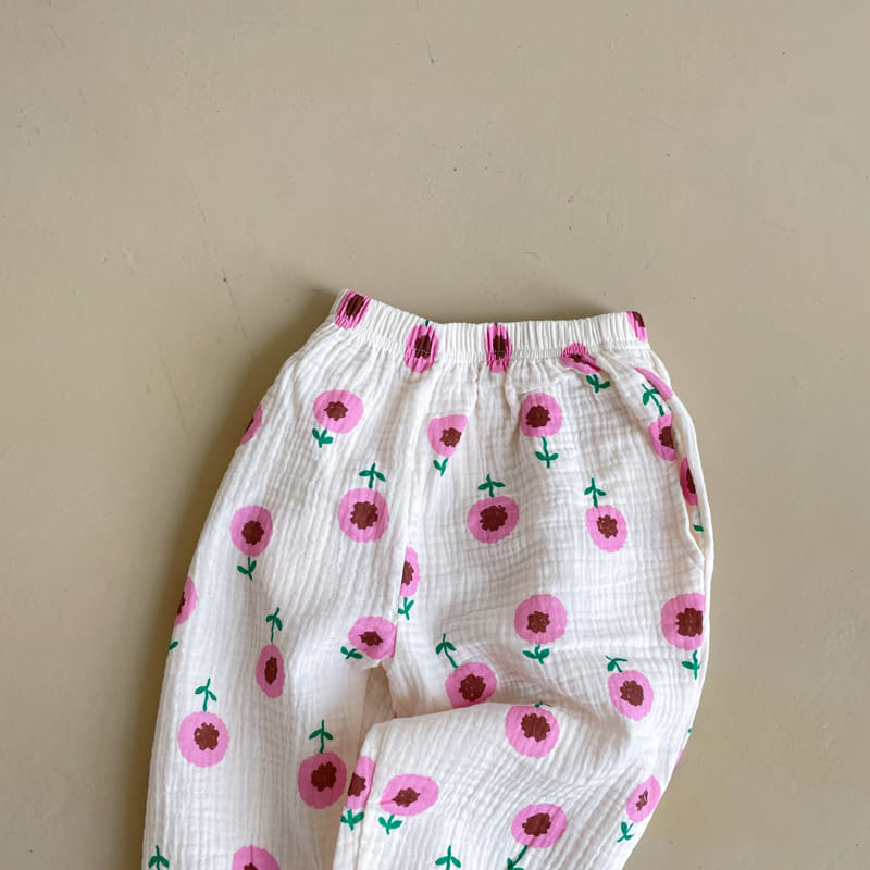 Milk Bebe - Korean Children Fashion - #kidsshorts - Flower Pants - 5