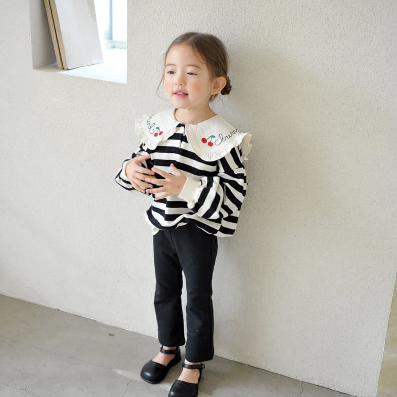 Momo Ann - Korean Children Fashion - #fashionkids - Cherry Collar Sweatshirt - 7