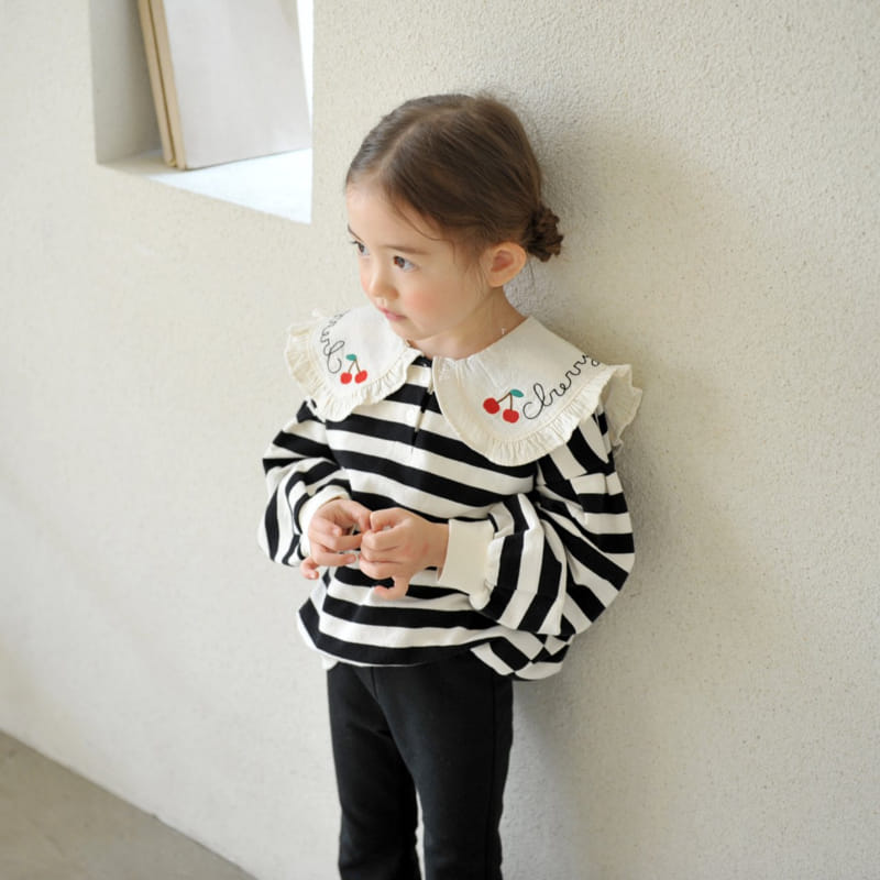 Momo Ann - Korean Children Fashion - #kidsstore - Cherry Collar Sweatshirt - 9