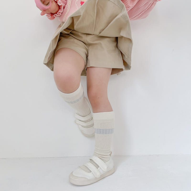 Momo Ann - Korean Children Fashion - #littlefashionista - Wrinkle Skirt Pants - 9
