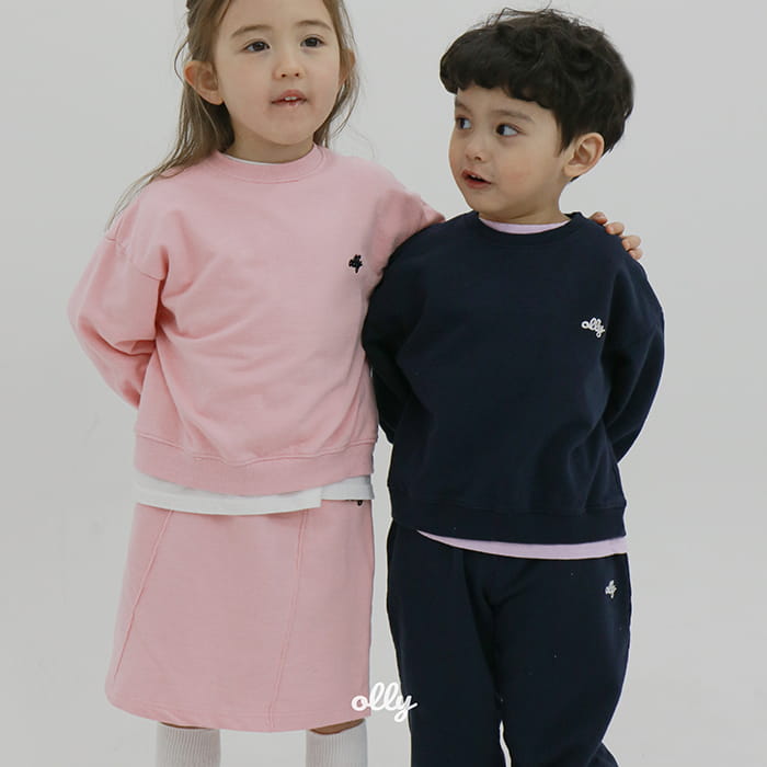 Ollymarket - Korean Children Fashion - #childofig - Olly Sweatshirt with Mom - 2