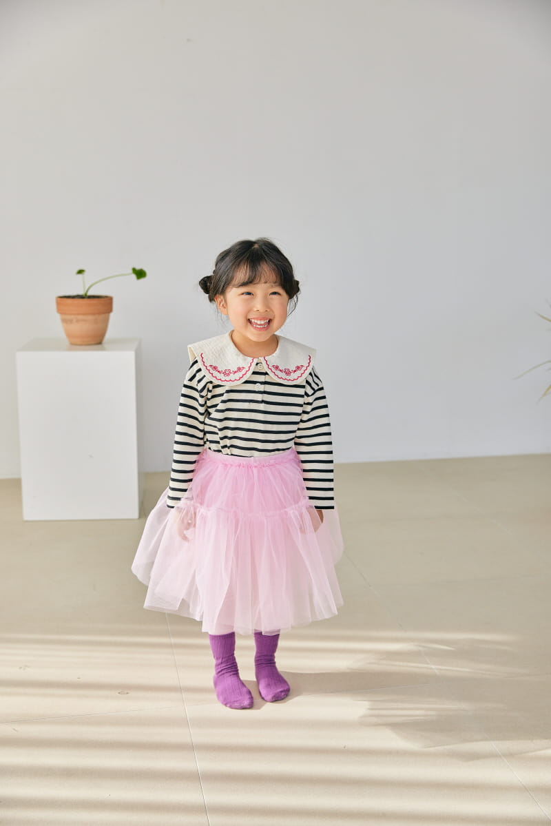 Orange Mom - Korean Children Fashion - #childrensboutique - Eri Embrodiery Tee - 11