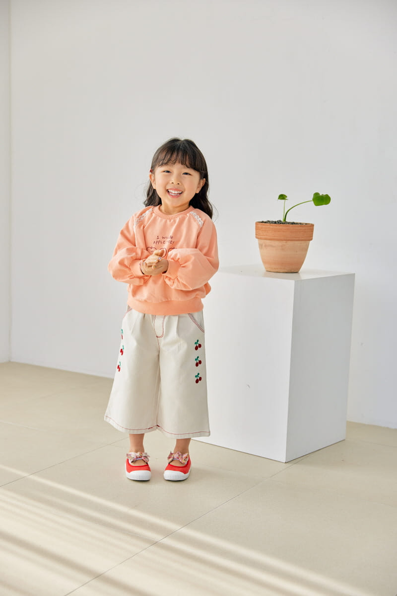 Orange Mom - Korean Children Fashion - #magicofchildhood - Smile Apple Tee - 5