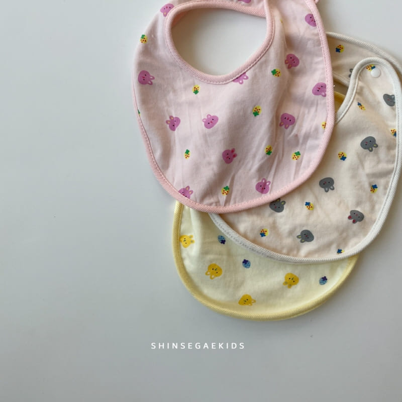 Shinseage Kids - Korean Baby Fashion - #onlinebabyshop - Strawberry Rabbit Bib - 2