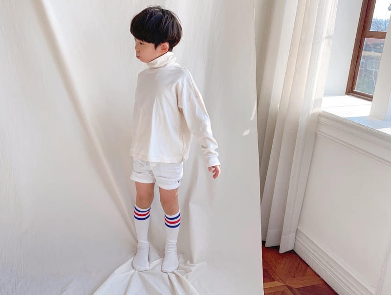 Teamand - Korean Children Fashion - #childofig - Three Stripes Knee Socks  - 2
