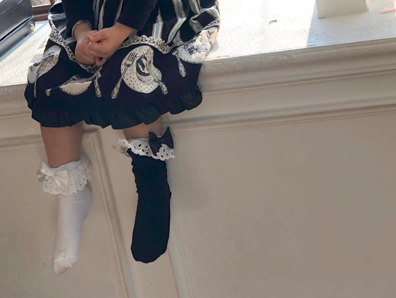 Teamand - Korean Children Fashion - #discoveringself - Big Ribbon Knee Socks  - 2