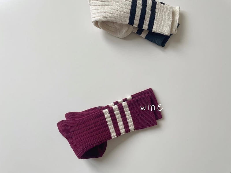 Teamand - Korean Children Fashion - #kidsshorts - Three Stripes Rib Knee Socks  - 6