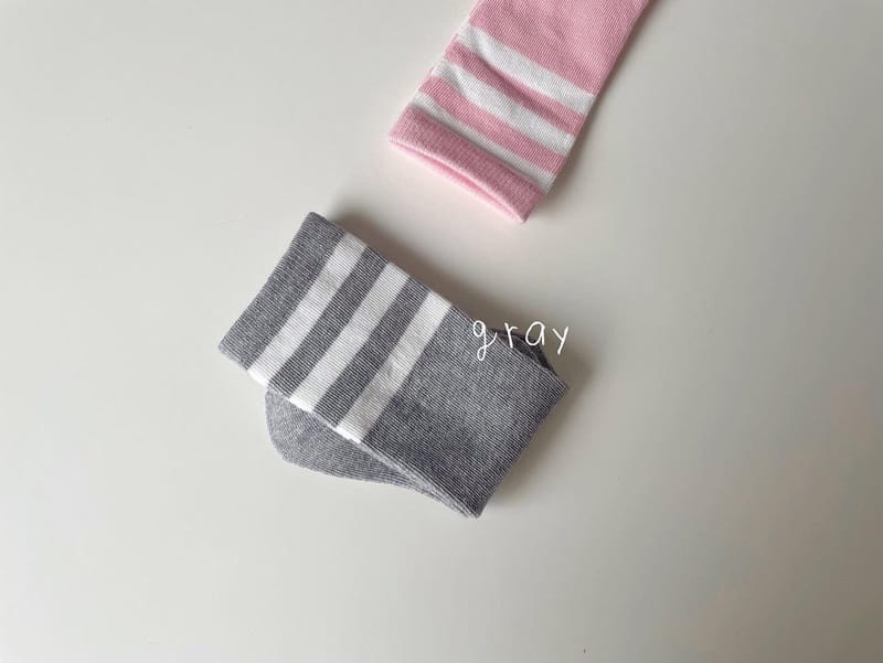 Teamand - Korean Children Fashion - #kidsstore - Three Stripes Knee Socks  - 8