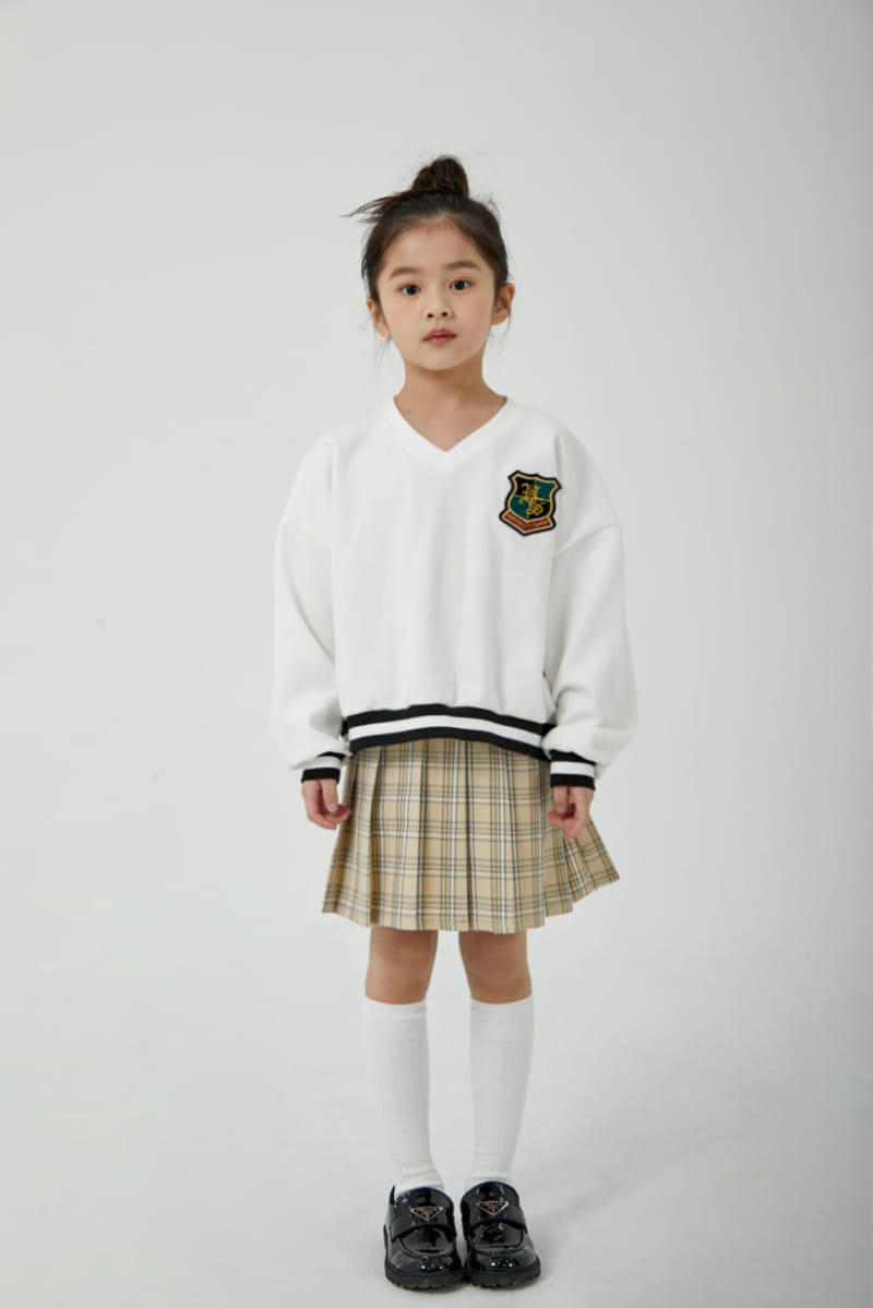 a-Market - Korean Children Fashion - #discoveringself - V Wapen Sweatshirt - 6