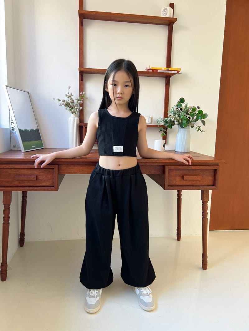 a-Market - Korean Children Fashion - #discoveringself - Crop Sleeveless - 4