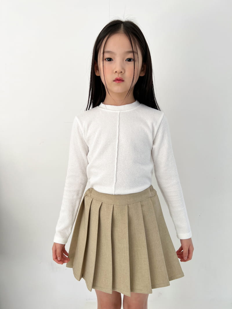 a-Market - Korean Children Fashion - #fashionkids - Pintuck Sticky Tee - 3