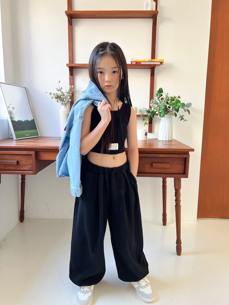 a-Market - Korean Children Fashion - #kidsshorts - Crop Sleeveless - 5
