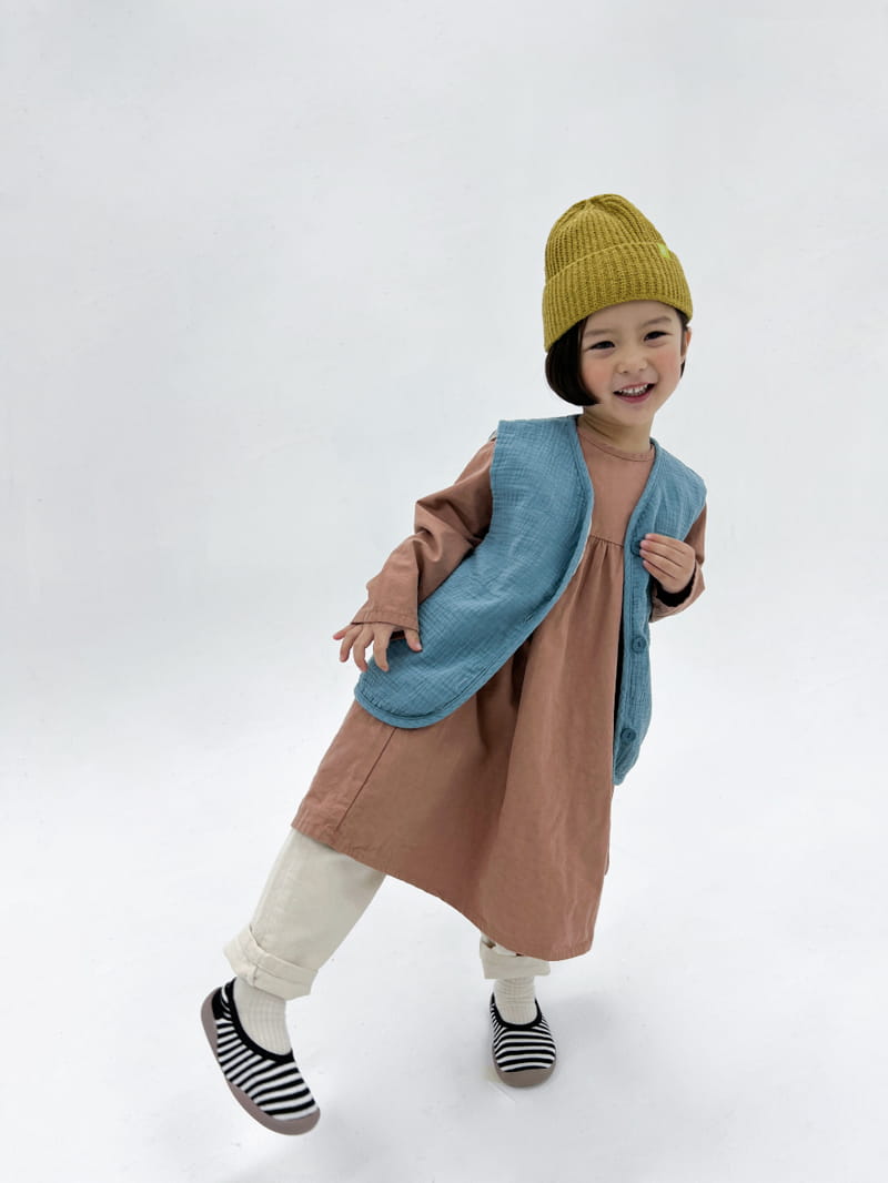 a-Market - Korean Children Fashion - #littlefashionista - Circle Vest - 3