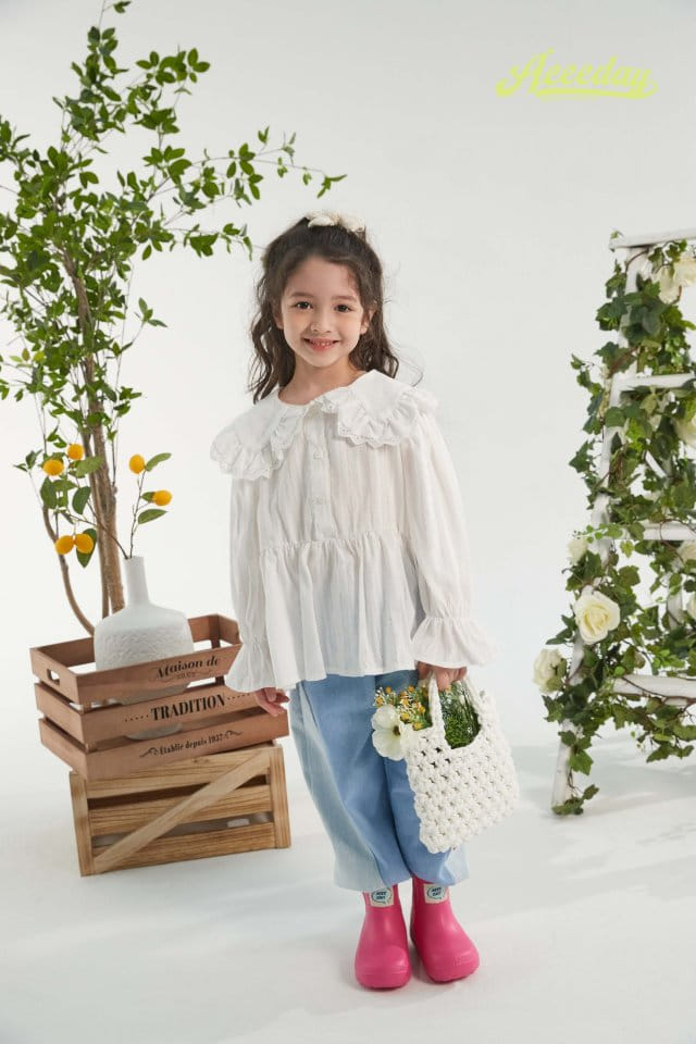 Aeeeday - Korean Children Fashion - #childofig - Lace Collar Blouse - 7