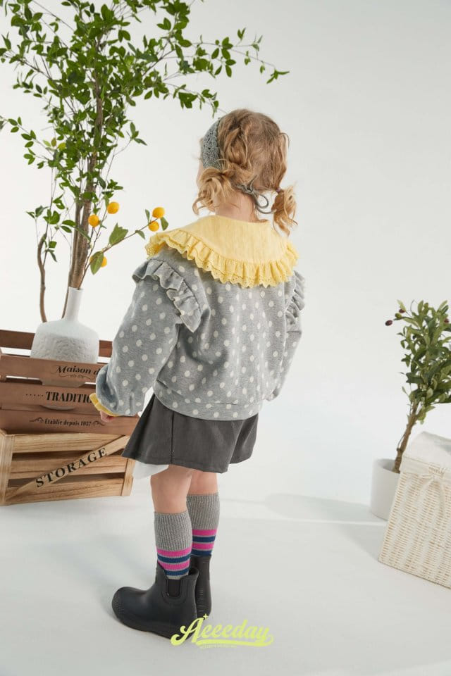 Aeeeday - Korean Children Fashion - #designkidswear - Dot Frill Cardigan - 7
