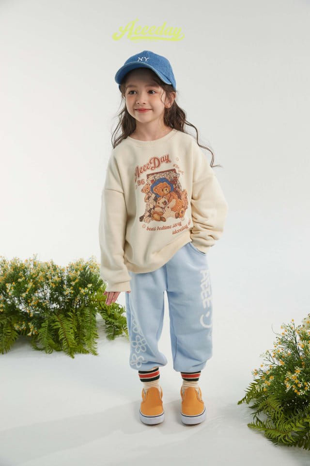 Aeeeday - Korean Children Fashion - #discoveringself - Bear Sweatshirt