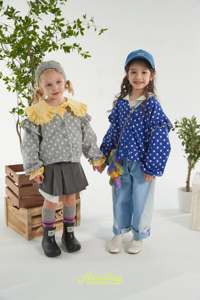 Aeeeday - Korean Children Fashion - #magicofchildhood - Dot Frill Cardigan