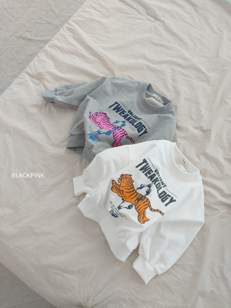 Black Pink - Korean Children Fashion - #childofig - Tiger Sweatshirt