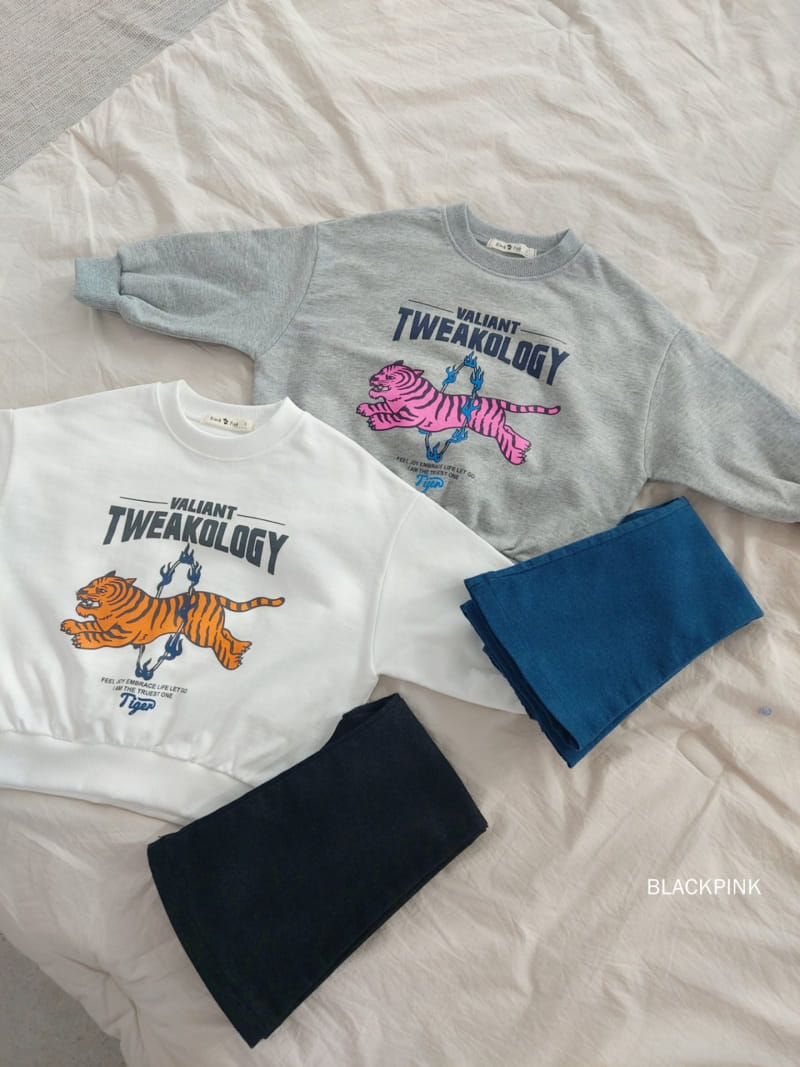 Black Pink - Korean Children Fashion - #kidsshorts - Tiger Sweatshirt - 6