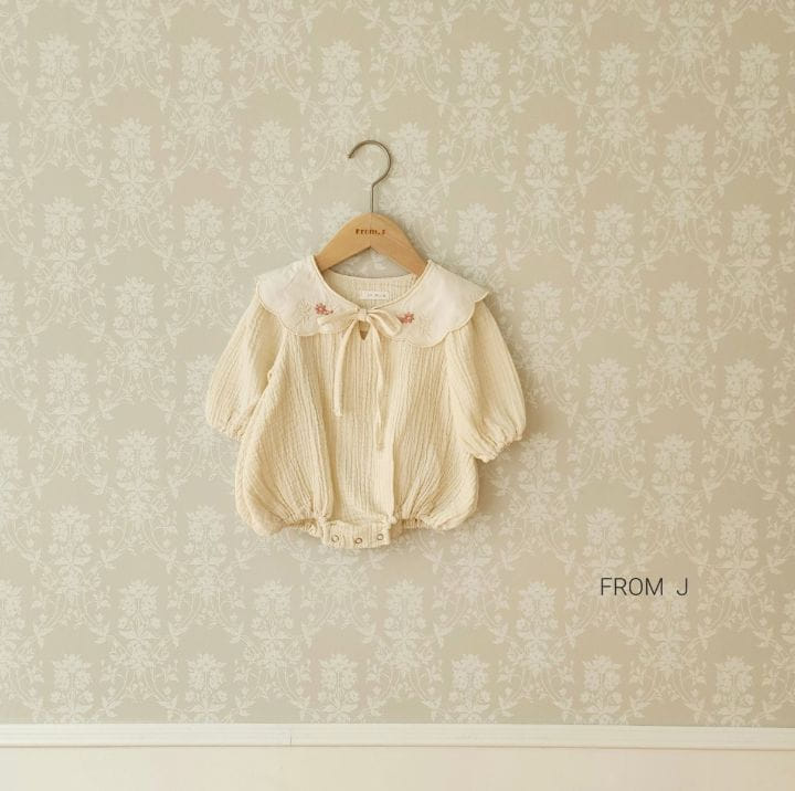 From J - Korean Baby Fashion - #babylifestyle - Embrodiery Collar Bodysuit - 9