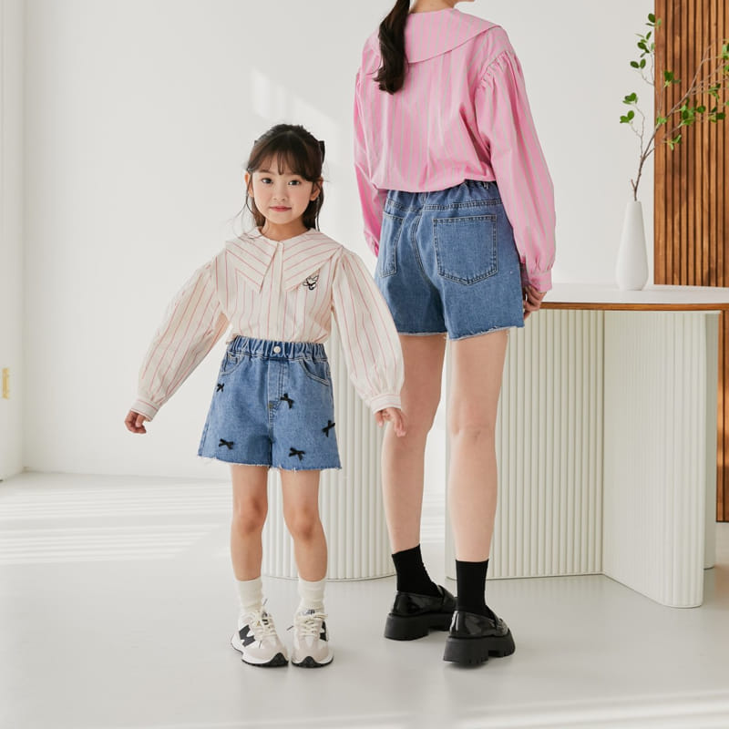 Ggomare - Korean Children Fashion - #magicofchildhood - Fox Collar Blouse with Mom - 4