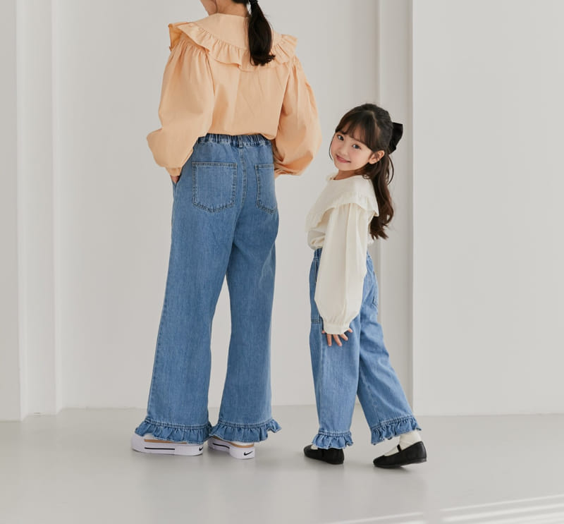 Ggomare - Korean Children Fashion - #todddlerfashion - Frill Jeans with Mom - 4