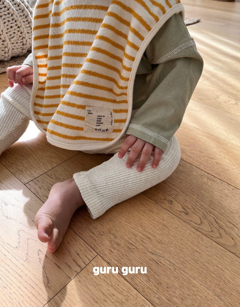 Guru Guru - Korean Baby Fashion - #babyootd - Retro Bib