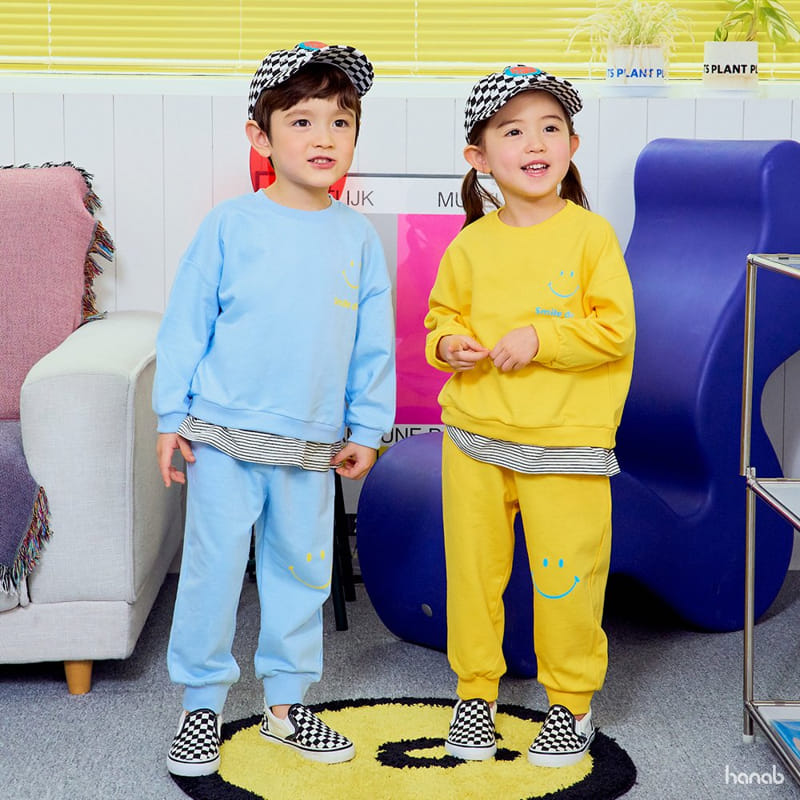 Hanab - Korean Children Fashion - #kidsstore - Smile Day Top Bottom Set - 3