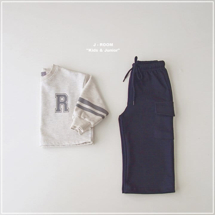 J-Room - Korean Children Fashion - #prettylittlegirls - Line Semi Crop Sweatshirt - 6