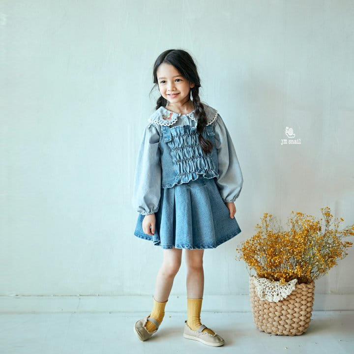 JM Snail - Korean Children Fashion - #kidsstore - Strawberry Blouse - 10