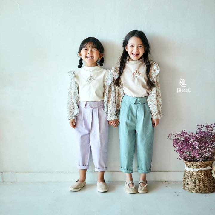 JM Snail - Korean Children Fashion - #prettylittlegirls - Shiffon Flower Color Embroidery Tee - 11