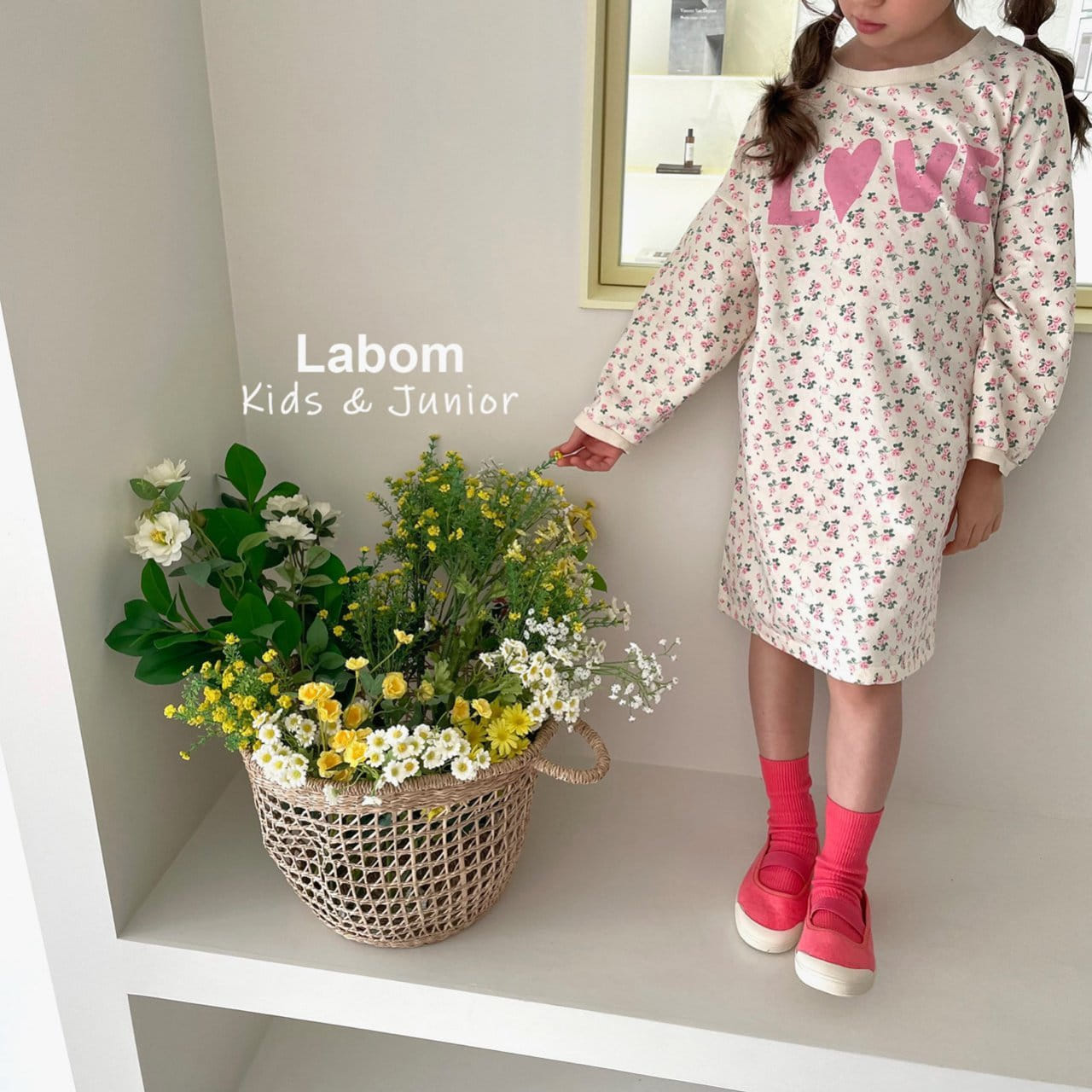 Labom - Korean Children Fashion - #kidsstore - Love Small Flower One-piece - 2