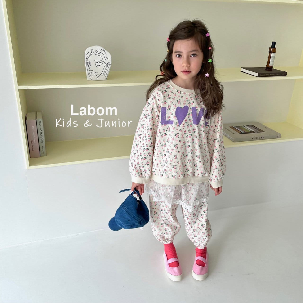 Labom - Korean Children Fashion - #todddlerfashion - Love Small Flower Sweatshirt - 7