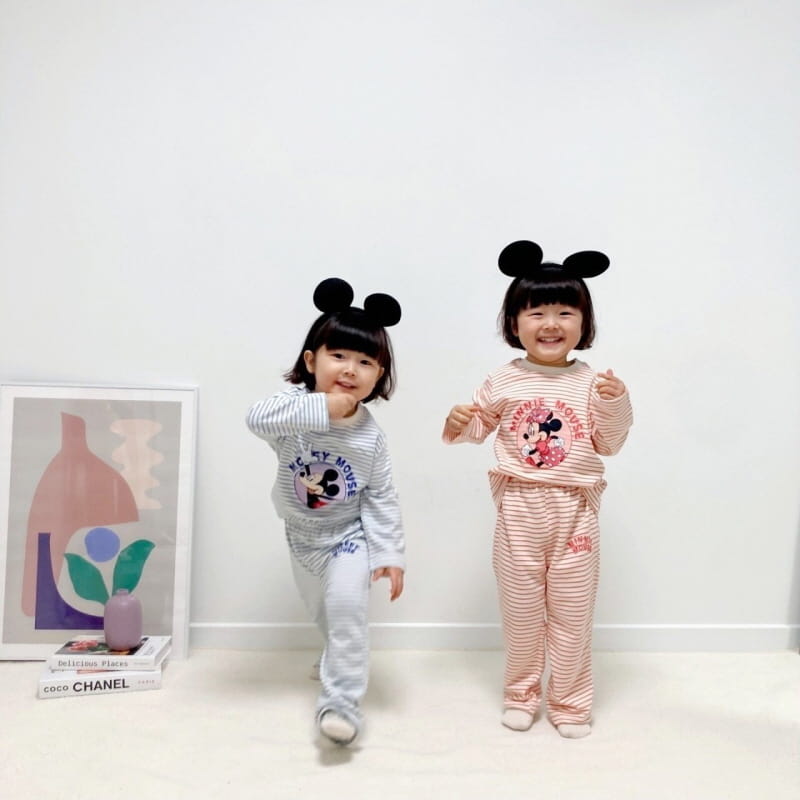 Little Rabbit - Korean Children Fashion - #kidsshorts - Couple Stripes Top Bottom Set - 3