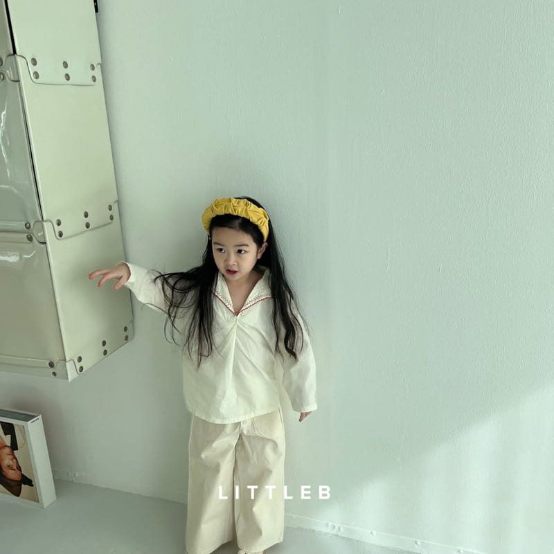 Littleb - Korean Children Fashion - #magicofchildhood - Collar Embrodiery Blouse