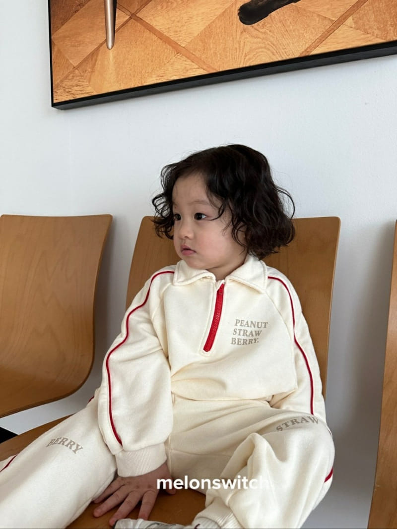 Melon Switch - Korean Children Fashion - #designkidswear - Strawberry Collar Top Bottom Set - 11
