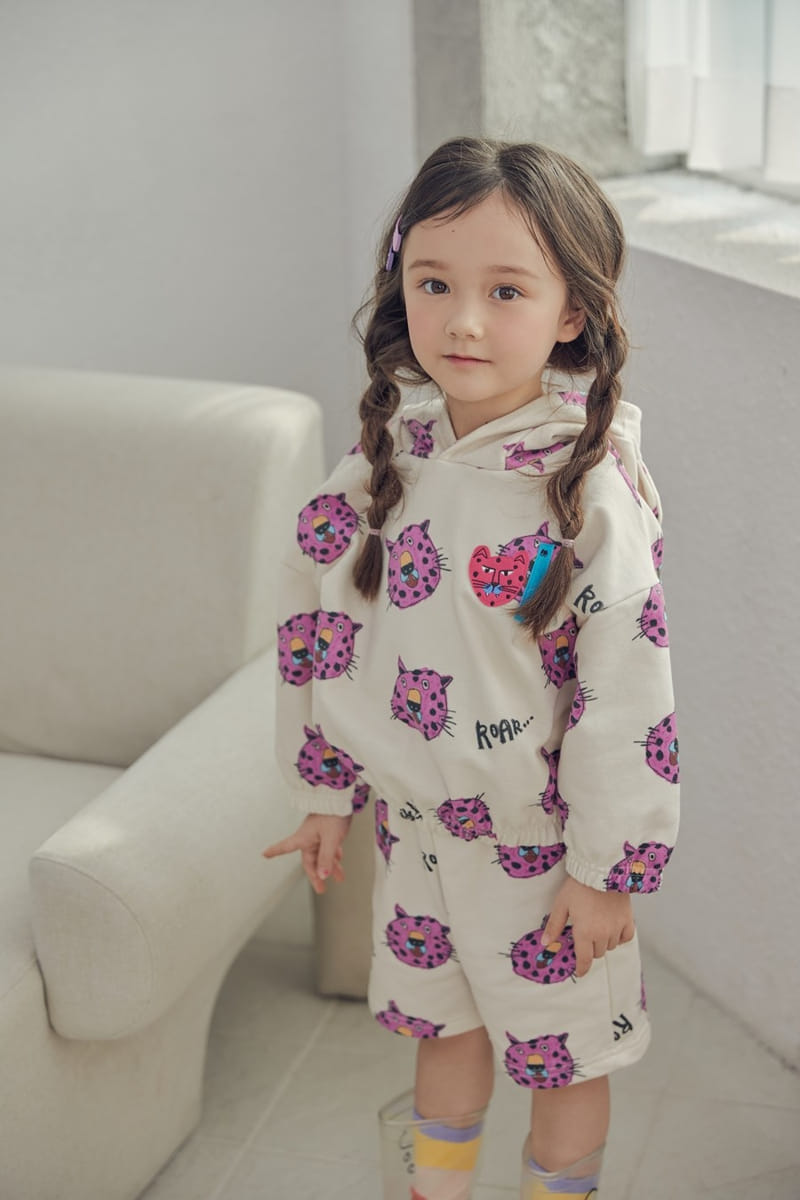 Mimico - Korean Children Fashion - #Kfashion4kids - Cheetah Top Bottom Set - 7