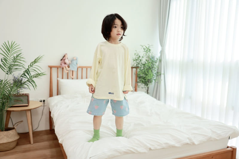 Mooi Store - Korean Children Fashion - #childofig - Strawberry Denim Shorts - 5
