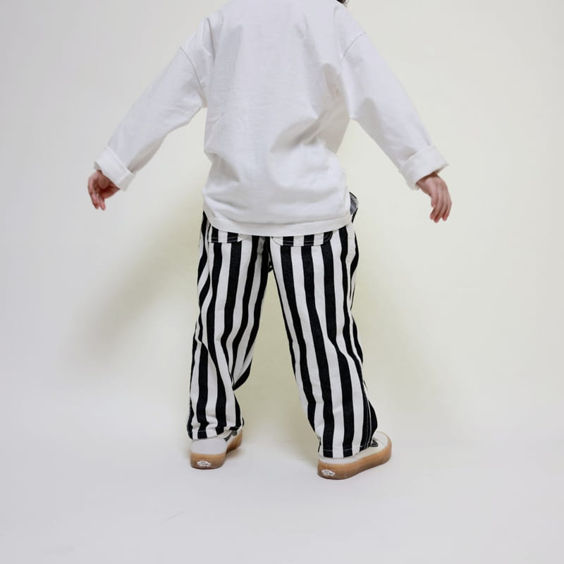 Mooi Store - Korean Children Fashion - #kidsshorts - Stripes Pants - 9