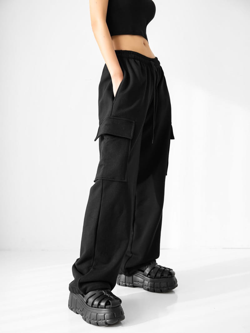 Paper Moon - Korean Women Fashion - #momslook - Cargo pants - 12