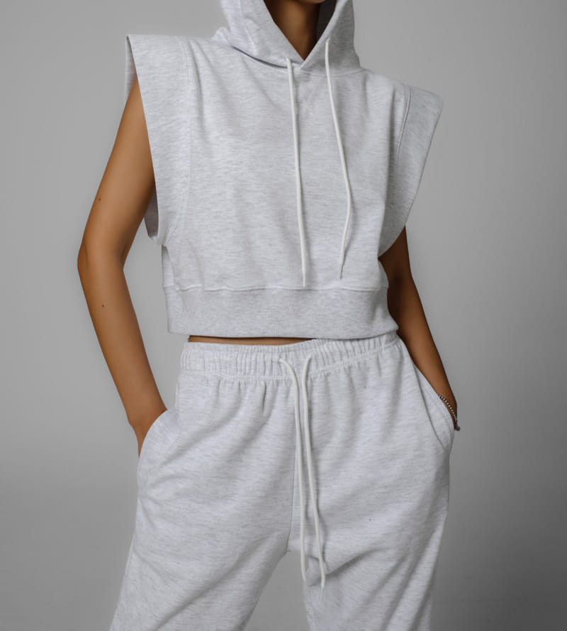 Paper Moon - Korean Women Fashion - #thatsdarling - Kitch Shoulder Point Crop Hoody - 8